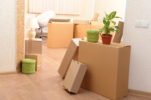 Professional moving team loading boxes for Eelpieisland house removals